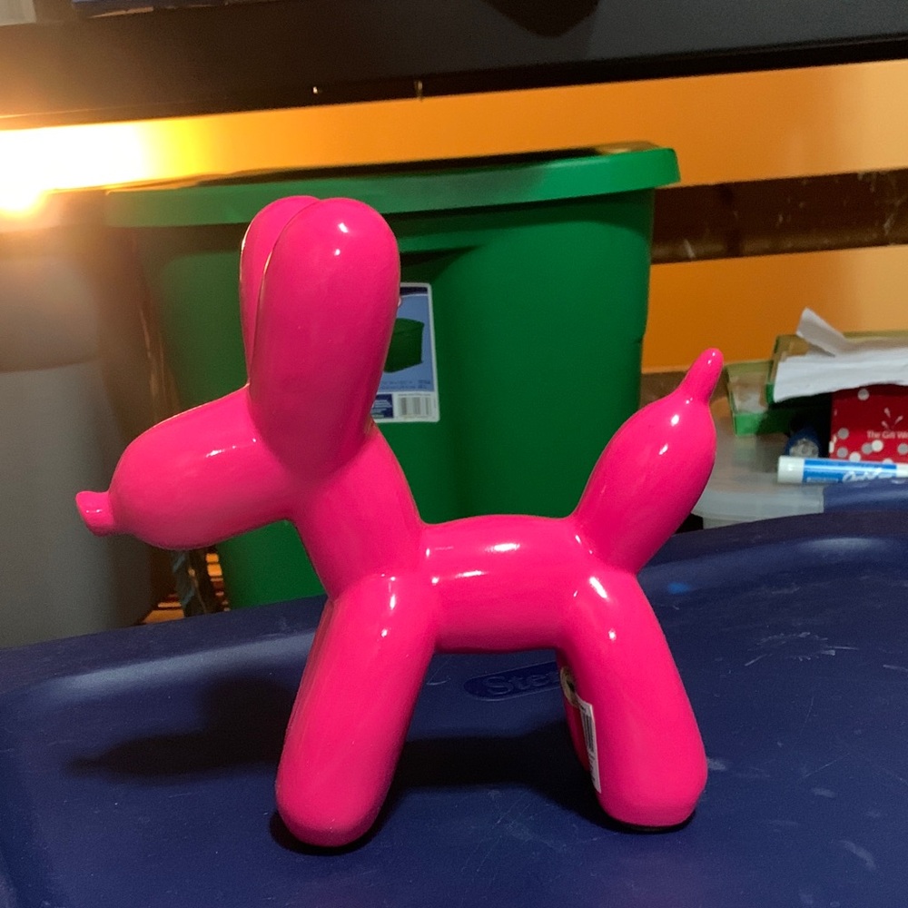 Hot Pink Balloon Dog Figurine ~ Decoration
